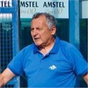 Mejora tu juego de pádel con clases personalizadas para todos los niveles con seguimientos técnico y tactico